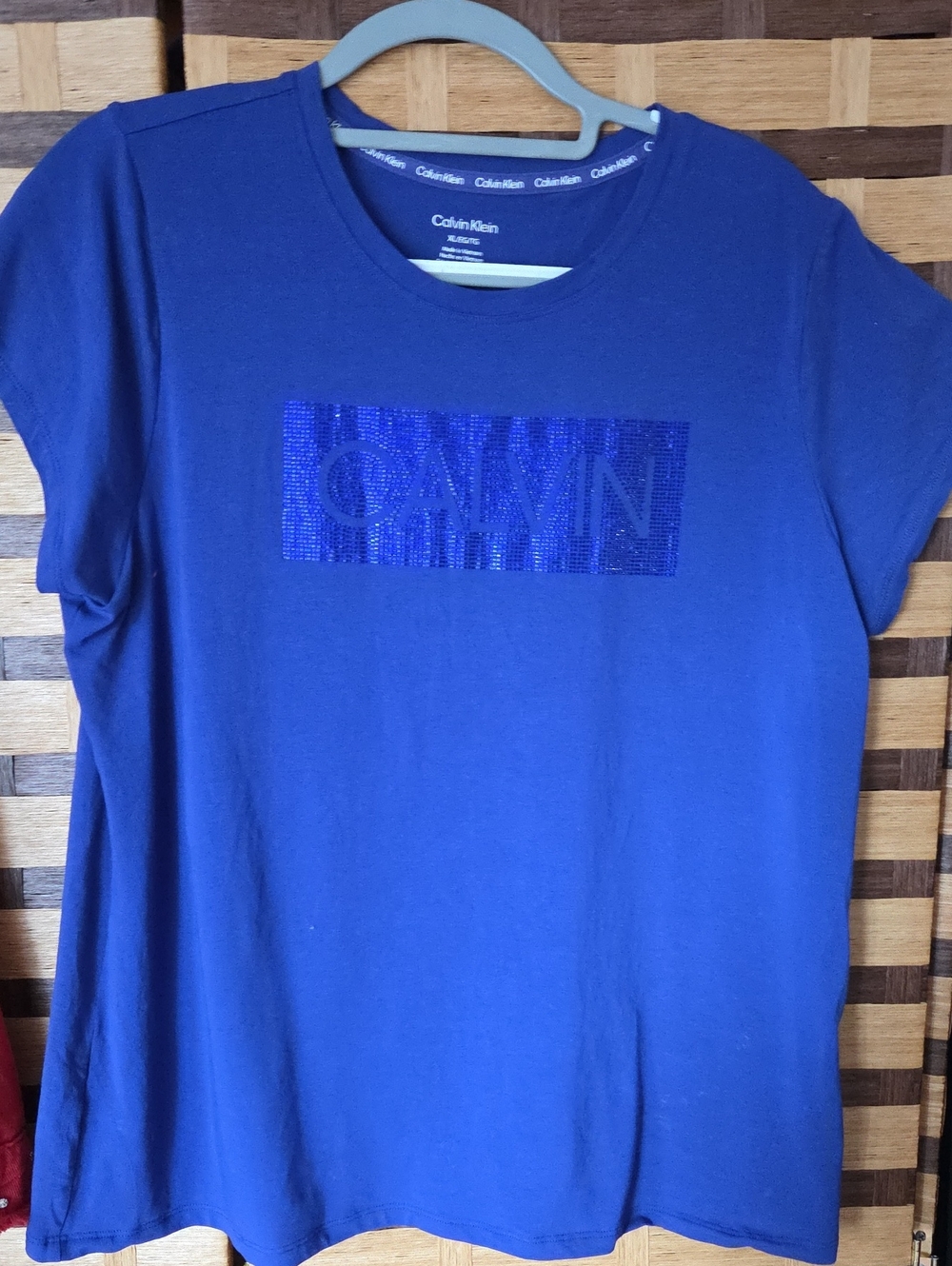 Euc! Calvin Klein Crystal Embellished Tahirt
